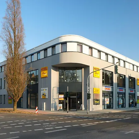 McDreams Hotel Mönchengladbach-2
